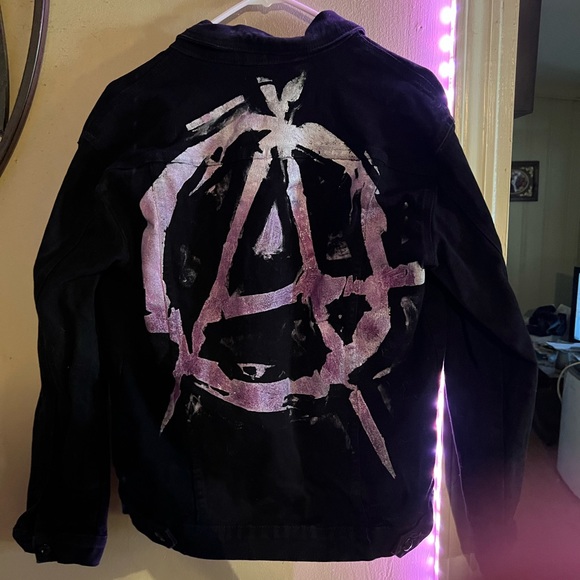 Denim jacket - Picture 2 of 2